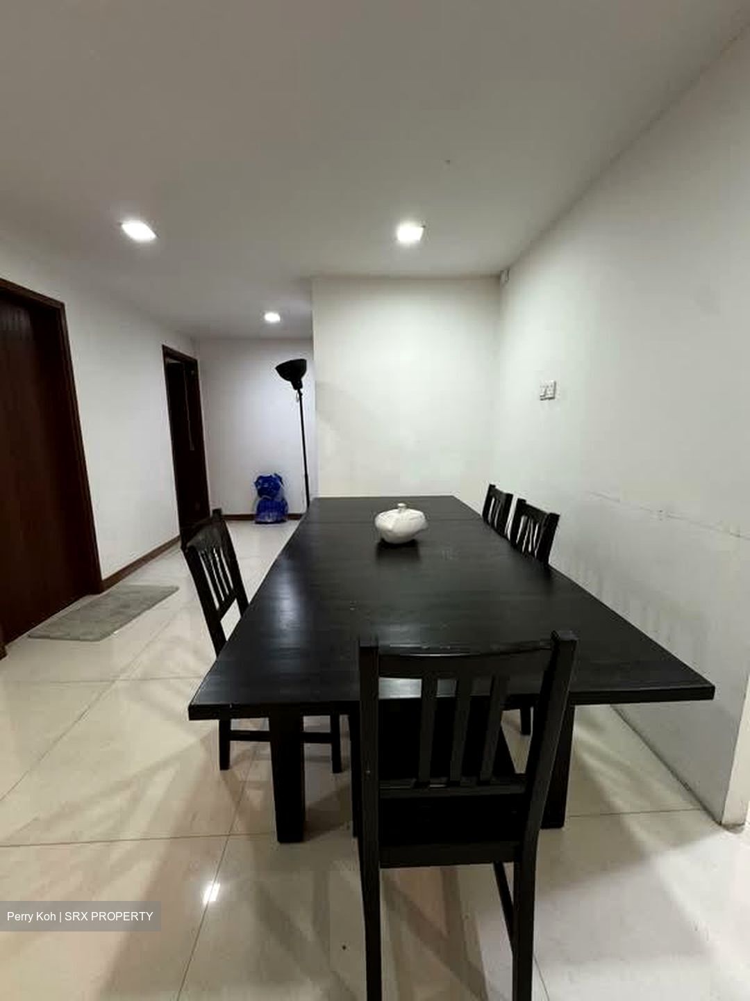 International Plaza (D2), Apartment #558283201